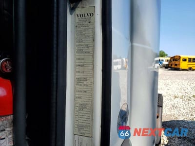 Zdjęcie 12 z 13 samochodu: 2014 VOLVO VNM SEMI TRUCK VIN:4V4M19EGXEN170146 - miniatura
