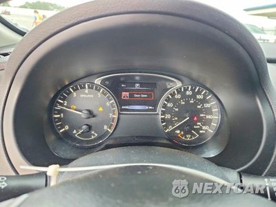 Zdjęcie 9 z 12 samochodu: 2016 NISSAN ALTIMA 2.5 S VIN:1N4AL3AP1GN360129 - miniatura
