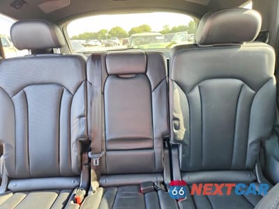 Zdjęcie 10 z 14 samochodu: 2019 AUDI Q7 TECHNIK S-LINE VIN:WA1WAAF78KD011156 - miniatura
