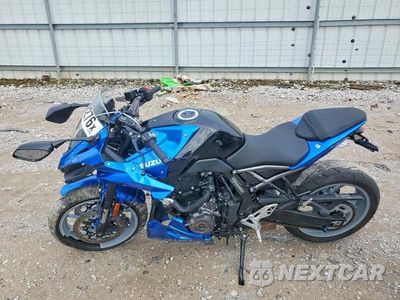 Trzecie zdjęcie samochodu z tyłu: 2024 SUZUKI GSX800 F VIN:JS1EM13B2R7100161 - miniatura