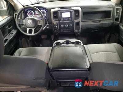 Zdjęcie 8 z 12 samochodu: 2022 RAM 1500 CLASSIC TRADESMAN VIN:1C6RR7ST6NS232425 - miniatura