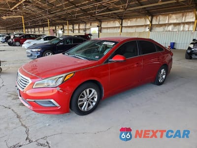 2017 HYUNDAI SONATA SE 5NPE24AFXHH454507 - główne zdjęcie licytacji z USA - miniatura