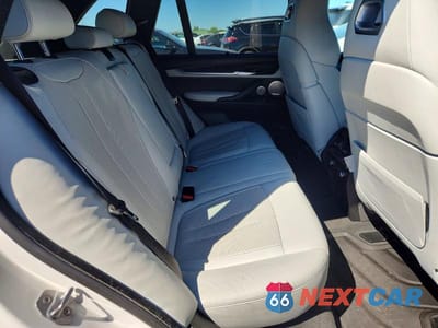 Zdjęcie 11 z 14 samochodu: 2017 BMW X5 M VIN:5YMKT6C35H0U39576 - miniatura