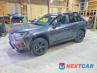 2020 TOYOTA RAV4 XSE JTMEWRFV9LJ037221 - główne zdjęcie licytacji z USA - miniatura
