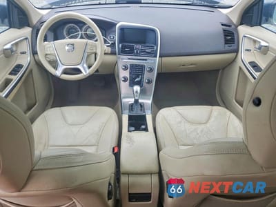 Zdjęcie 8 z 13 samochodu: 2013 VOLVO XC60 3.2 VIN:YV4952DLXD2412099 - miniatura