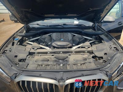 Zdjęcie 11 z 12 samochodu: 2022 BMW X5 M50I VIN:5UXJU4C03N9K58008 - miniatura