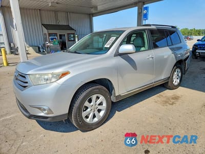 2013 TOYOTA HIGHLANDER SE 5TDZK3EH7DS106384 - główne zdjęcie licytacji z USA - miniatura