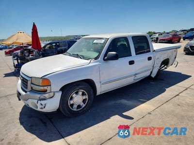 2005 GMC NEW SIERRA C1500 2GTEC13T251155881 - główne zdjęcie licytacji z USA - miniatura