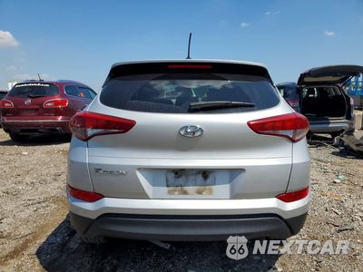 Zdjęcie 6 z 12 samochodu: 2016 HYUNDAI TUCSON SE VIN:KM8J23A48GU098324 - miniatura
