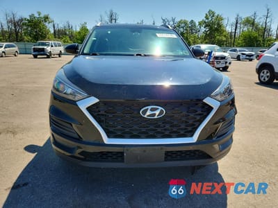 Piąte zdjęcie samochodu w środku: 2020 HYUNDAI TUCSON VALUE VIN:KM8J3CA42LU160078 - miniatura
