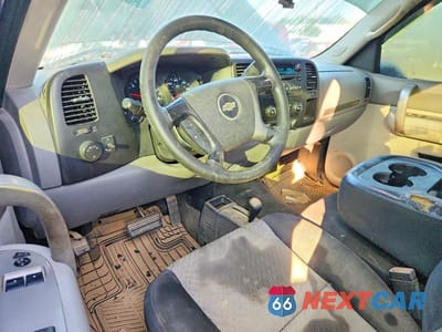Zdjęcie 8 z 12 samochodu: 2008 CHEVROLET SILVERADO K1500 VIN:1GCEK14J88Z170381 - miniatura