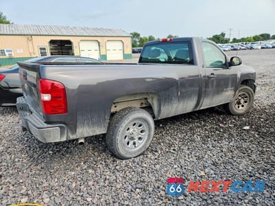 Trzecie zdjęcie samochodu z tyłu: 2010 CHEVROLET SILVERADO K1500 VIN:1GCPKPEAXAZ201484 - miniatura