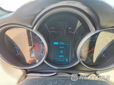 Zdjęcie 9 z 13 samochodu: 2015 CHEVROLET CRUZE LS VIN:1G1PA5SHXF7151240 - miniatura