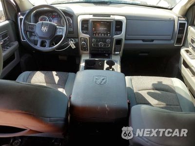 Zdjęcie 8 z 13 samochodu: 2013 RAM 1500 SLT VIN:1C6RR7LTXDS720080 - miniatura