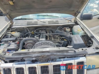 Zdjęcie 12 z 13 samochodu: 1997 JEEP GRAND CHEROKEE LAREDO VIN:1J4FX58S9VC726870 - miniatura