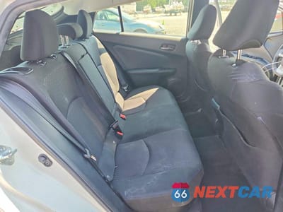 Zdjęcie 11 z 13 samochodu: 2017 TOYOTA PRIUS VIN:JTDKARFU8H3047582 - miniatura