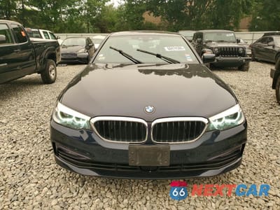 Piąte zdjęcie samochodu w środku: 2018 BMW 530 XI VIN:WBAJA7C55JWC75668 - miniatura