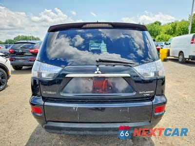 Zdjęcie 6 z 13 samochodu: 2010 MITSUBISHI OUTLANDER GT VIN:JA4JT5AXXAZ007145 - miniatura