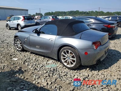 Drugie zdjęcie samochodu z przodu: 2008 BMW Z4 3.0 VIN:4USBU33508LW74353 - miniatura