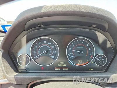 Zdjęcie 9 z 12 samochodu: 2018 BMW 330 I VIN:WBA8B9G58JNU96931 - miniatura