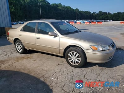 Czwarte zdjęcie samochodu z boku: 2001 TOYOTA CAMRY LE VIN:4T1BG22K91U028948 - miniatura