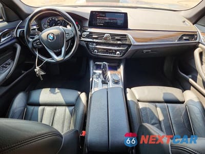 Zdjęcie 8 z 12 samochodu: 2019 BMW 530XE VIN:WBAJB1C52KB375162 - miniatura