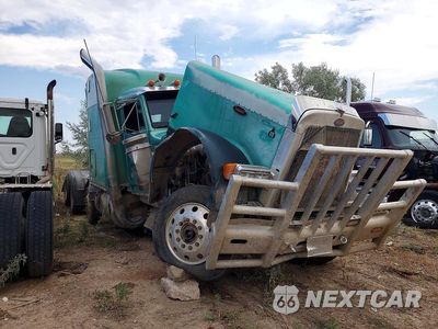 Czwarte zdjęcie samochodu z boku: 1993 PETERBILT 379 SEMI TRUCK VIN:1XP5DR9X9PD329733 - miniatura