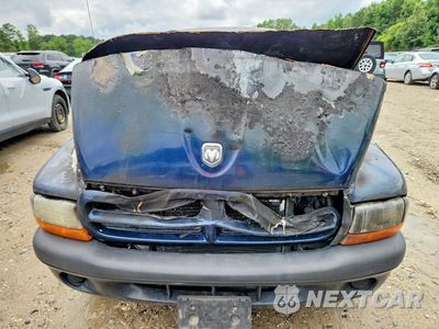 Piąte zdjęcie samochodu w środku: 2003 DODGE DAKOTA SXT VIN:1D7HL12X93S120114 - miniatura