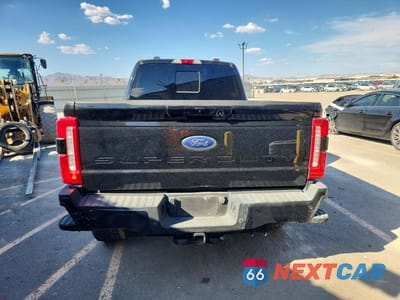 Zdjęcie 6 z 14 samochodu: 2023 FORD F350 VIN:1FT8W3BTXPED48184 - miniatura
