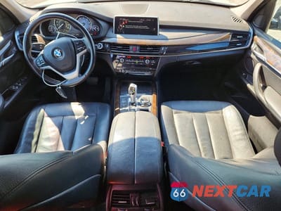 Zdjęcie 8 z 13 samochodu: 2016 BMW X5 VIN:5UXKR0C59G0P25532 - miniatura