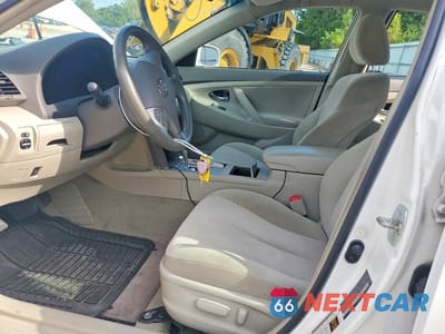 Zdjęcie 7 z 12 samochodu: 2010 TOYOTA CAMRY LE VIN:4T4BF3EK2AR080884 - miniatura