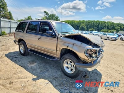 Czwarte zdjęcie samochodu z boku: 1998 FORD EXPLORER VIN:1FMZU32E1WZA87770 - miniatura