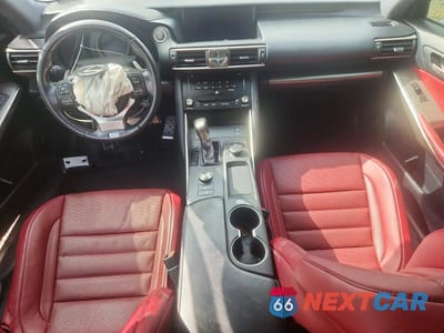 Zdjęcie 8 z 13 samochodu: 2018 LEXUS IS 300 VIN:JTHBA1D22J5074546 - miniatura