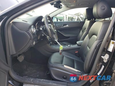 Zdjęcie 7 z 13 samochodu: 2015 MERCEDES-BENZ GLA 250 VIN:WDCTG4EB8FJ129028 - miniatura