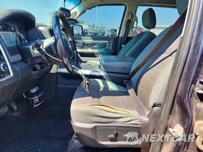 Zdjęcie 7 z 12 samochodu: 2016 RAM 1500 SLT VIN:1C6RR7LM2GS205183 - miniatura