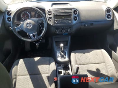 Zdjęcie 8 z 12 samochodu: 2014 VOLKSWAGEN TIGUAN S VIN:WVGBV3AX5EW621354 - miniatura