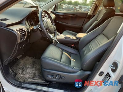Zdjęcie 7 z 14 samochodu: 2019 LEXUS NX 300 BASE VIN:JTJBARBZXK2210163 - miniatura
