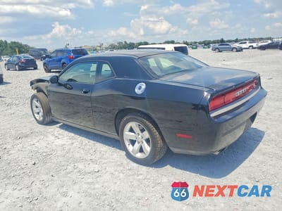 Drugie zdjęcie samochodu z przodu: 2013 DODGE CHALLENGER SXT VIN:2C3CDYAG6DH673103 - miniatura