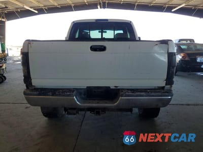 Zdjęcie 6 z 12 samochodu: 2001 DODGE RAM 2500 VIN:1B7KF23W41J601572 - miniatura