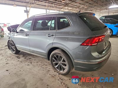 Drugie zdjęcie samochodu z przodu: 2024 VOLKSWAGEN TIGUAN SE VIN:3VV3B7AX3RM099095 - miniatura
