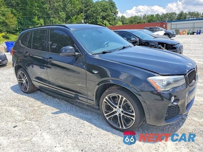 Czwarte zdjęcie samochodu z boku: 2017 BMW X3 SDRIVE28I VIN:5UXWZ7C33H0V93426 - miniatura