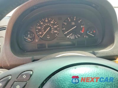 Zdjęcie 9 z 13 samochodu: 2003 BMW X5 3.0I VIN:5UXFA53573LV97452 - miniatura