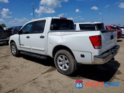 Drugie zdjęcie samochodu z przodu: 2013 NISSAN TITAN SV VIN:1N6AA0EC2DN306921 - miniatura