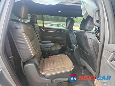 Zdjęcie 11 z 14 samochodu: 2026 GMC ACADIA DENALI ULTIMATE VIN:1GKENSKS3TJ261921 - miniatura