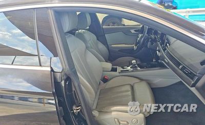 Piąte zdjęcie samochodu w środku: 2021 AUDI A5 PREMIUM 45 VIN:WAUDACF59MA056857 - miniatura