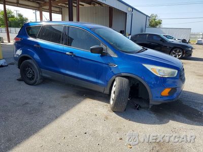 Czwarte zdjęcie samochodu z boku: 2017 FORD ESCAPE S VIN:1FMCU0F73HUA36397 - miniatura