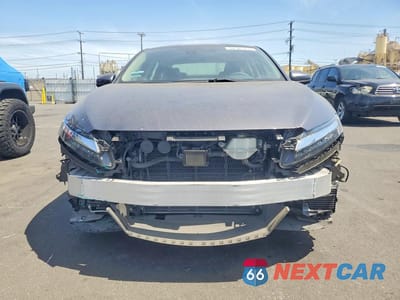 Piąte zdjęcie samochodu w środku: 2019 HONDA CLARITY VIN:JHMZC5F12KC001405 - miniatura