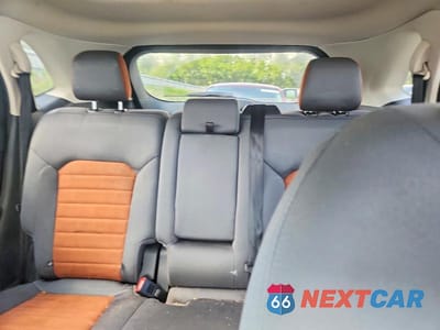 Zdjęcie 10 z 13 samochodu: 2018 FORD EDGE SEL VIN:2FMPK4J88JBC30966 - miniatura