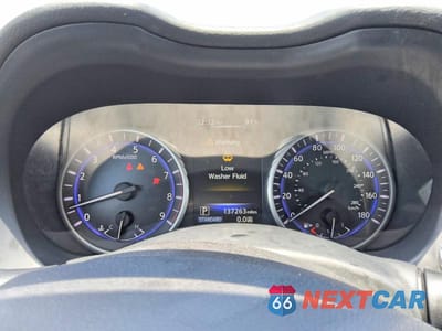 Zdjęcie 9 z 12 samochodu: 2017 INFINITI Q50 3.0T SIGNATURE EDITION VIN:JN1EV7AR4HM841176 - miniatura