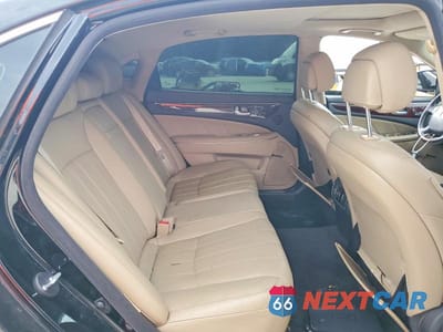 Zdjęcie 10 z 12 samochodu: 2013 HYUNDAI EQUUS SIGNATURE VIN:KMHGH4JH4DU069903 - miniatura